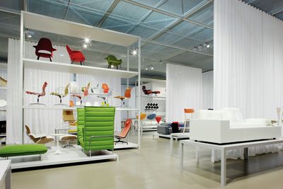 Vorhang-Systeme, Colorama 1, Room shot "Vitra Booth"