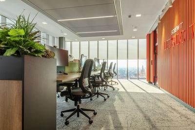 Systèmes stores enrouleurs, SG 4960, Versascreen 1-10%, Virgin Money, Glasgow, Scotland, United Kingdom