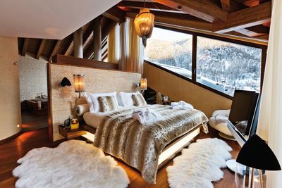 Vorhang-Systeme, Colorama 2, Room shot "Chalet Peak", Zermatt, Switzerland
