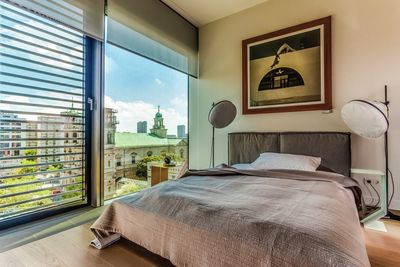 Systèmes stores enrouleurs, SG 4960, Multiscreen 1-10%, Room shot "Cosmopolitan Tower", Warsaw, Poland