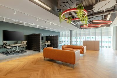 Systèmes stores enrouleurs, SG 4960, Versascreen 1-10%, Virgin Money, Glasgow, Scotland, United Kingdom