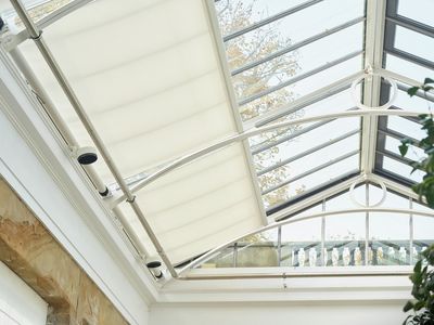 Skylight-Systeme, SG 8600, Versascreen 1-10%, The Camellia House, Wentworth, South Yorkshire, United Kingdom