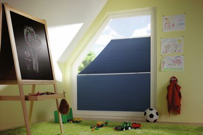 Systèmes de stores plissés, SG 8500, DUETTE® Fixé Unix Dark, Col 20076, BB80