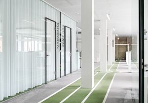 Silent Gliss One Football Berlin Germany