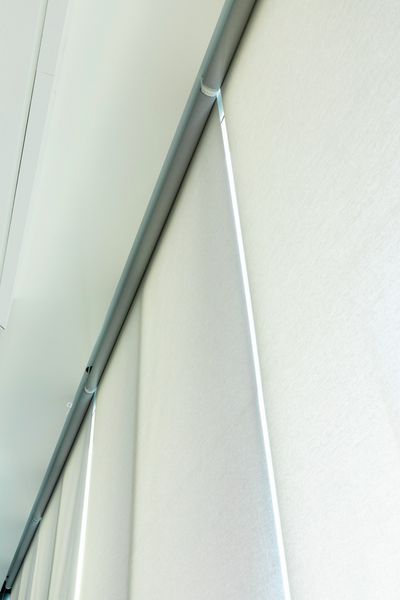 Systèmes stores enrouleurs, SG 4960, Versascreen 1-10%, Virgin Money, Glasgow, Scotland, United Kingdom