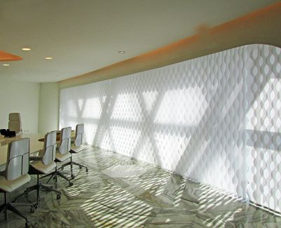 Systèmes de rideaux à bandes verticales, SG 2950, Multi Visio, Room shot "Al Bidda Tower", Doha, Qatar, Vertical Waves